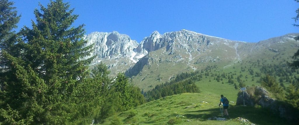 [:it]La Presolana, vista dall'imbocco del sentiero per la cima del Monte Visolo[:]